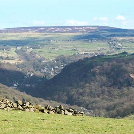 Cottage In The Sky Luddendenfoot ภายนอก รูปภาพ